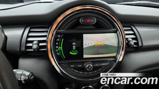 Mini Cooper 3세대, 2021 14