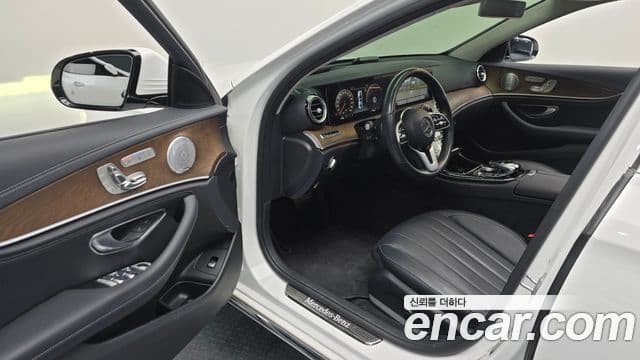 Mercedes-Benz E-класс W213 Exclusive, 2019 11