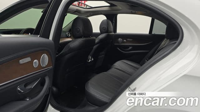 Mercedes-Benz E-класс W213 Exclusive, 2019 12