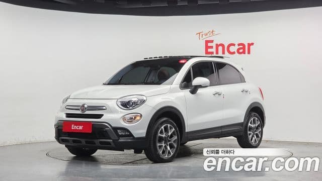 Fiat 500X 2.0 дизель Cross AWD, 2016 1