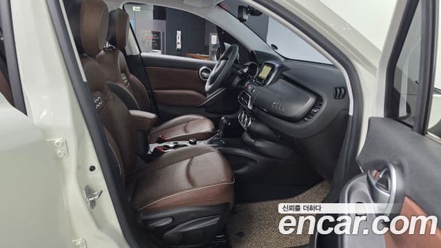 Fiat 500X 2.0 дизель Cross AWD, 2016 11