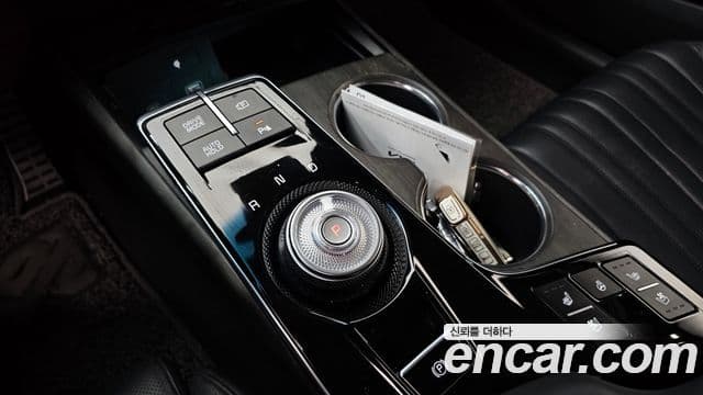 Kia K8 гибрид Signature, 2023 9