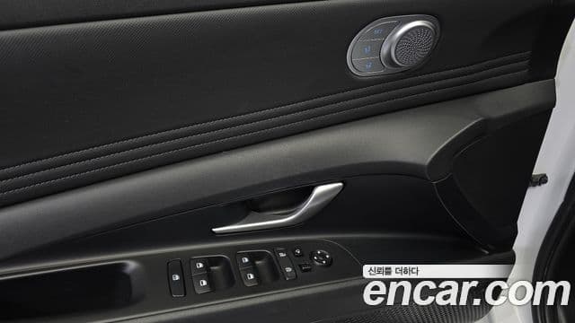 Hyundai Avante гибрид (CN7) Inspiration, 2021 13