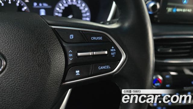 Hyundai Santa Fe TM Exclusive, 2020 19