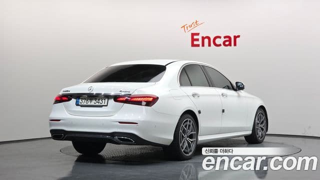Mercedes-Benz E-класс W213 AMG Line, 2022 2