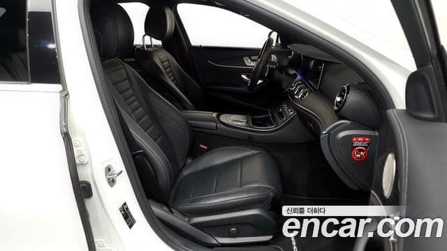 Mercedes-Benz E-класс W213 AMG Line, 2022 11