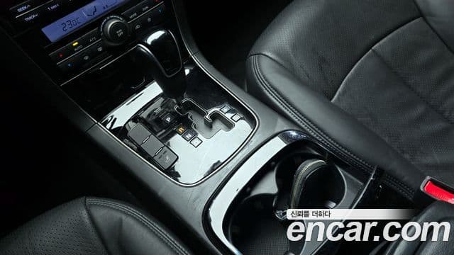 Kia Opirus Premium Luxury, 2010 9