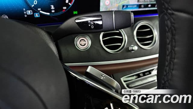 Mercedes-Benz E-класс W213 AMG Line, 2023 9