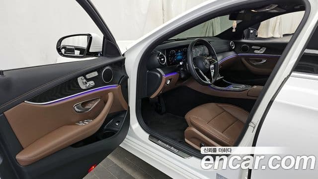 Mercedes-Benz E-класс W213 AMG Line, 2023 10