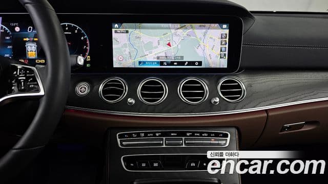 Mercedes-Benz E-класс W213 AMG Line, 2023 14