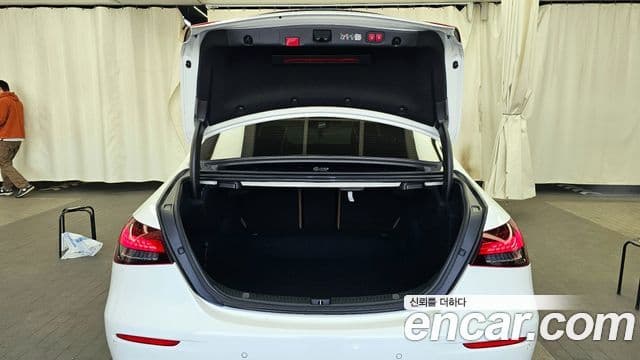 Mercedes-Benz E-класс W213 AMG Line, 2023 20