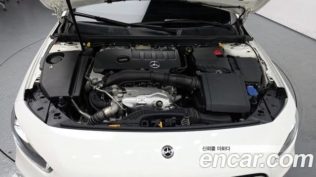 Mercedes-Benz A-класс W177 A220 хэтчбек, 2019 6