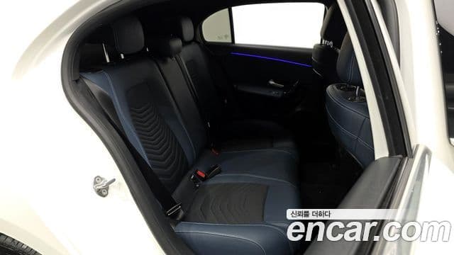 Mercedes-Benz A-класс W177 A220 хэтчбек, 2019 12