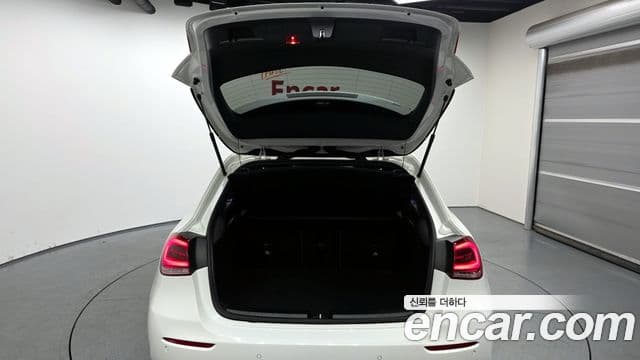 Mercedes-Benz A-класс W177 A220 хэтчбек, 2019 20