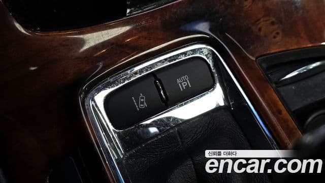 Lincoln New MKS, 2014 17