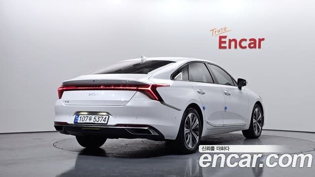 Kia K8 Signature, 2023 2