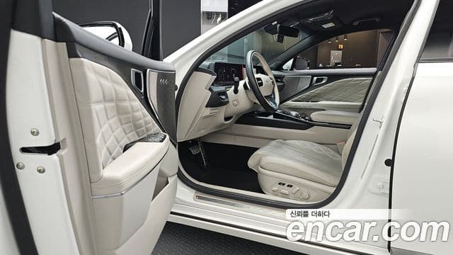 Kia K8 Signature, 2023 10