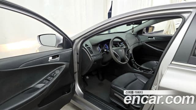 Hyundai Sonata The / новый 브릴리언트 Style, 2013 10