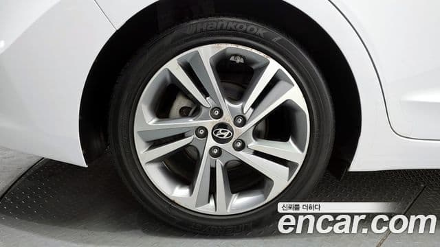 Hyundai Avante AD 1.6 GDI Value Plus, 2018 все фото