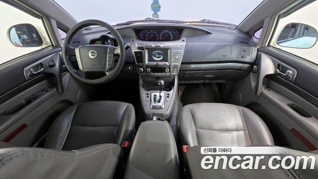 KG모빌리티(SsangYong) Korando 투리스모 4WD GT 11인승, 2014 7