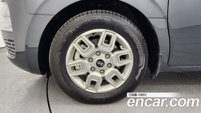 Hyundai Staria Modern, 2025 все фото