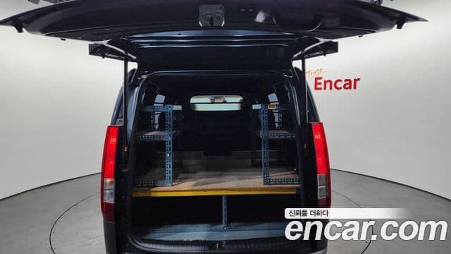 Hyundai Staria Modern, 2025 20