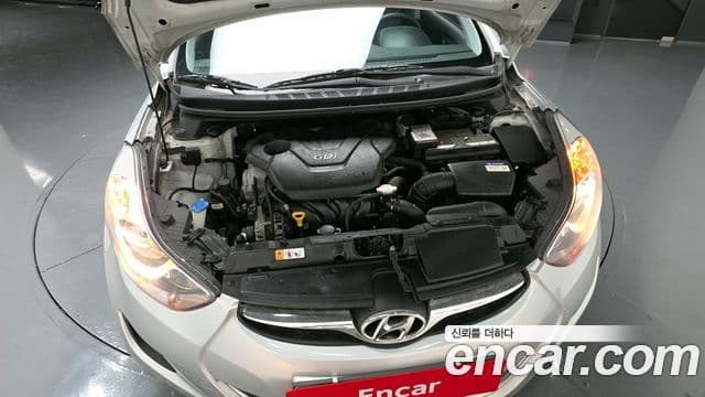 Hyundai Avante MD Style, 2013 6