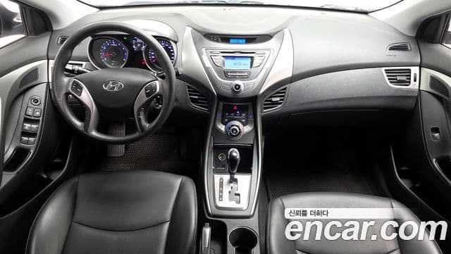 Hyundai Avante MD Style, 2013 7