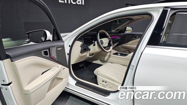 Kia The / новый New K8 Signature, 2026 10