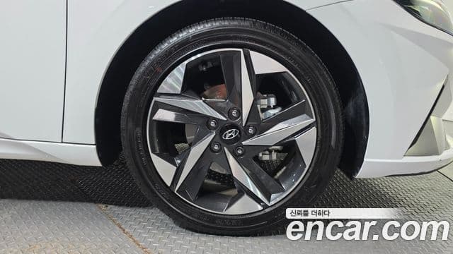 Hyundai Avante (CN7) Inspiration, 2023 все фото