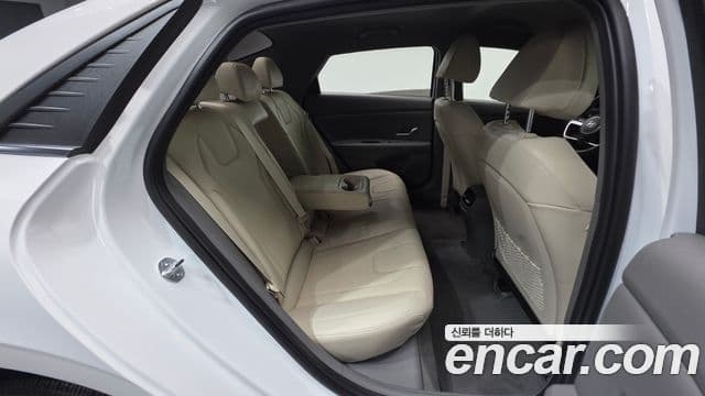 Hyundai Avante (CN7) Inspiration, 2023 19