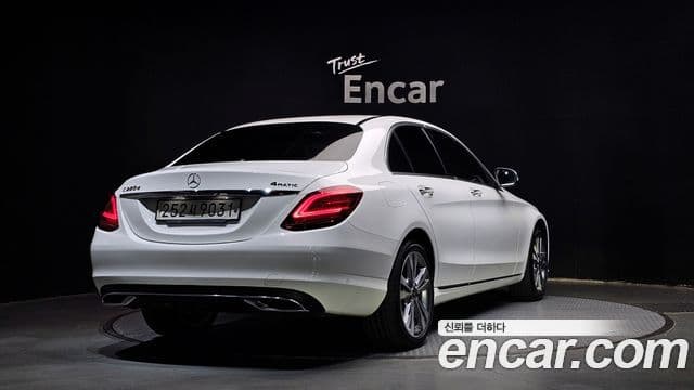 Mercedes-Benz C-класс W205 C220 d 4MATIC, 2020 2