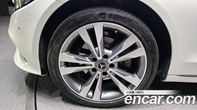 Mercedes-Benz C-класс W205 C220 d 4MATIC, 2020 все фото