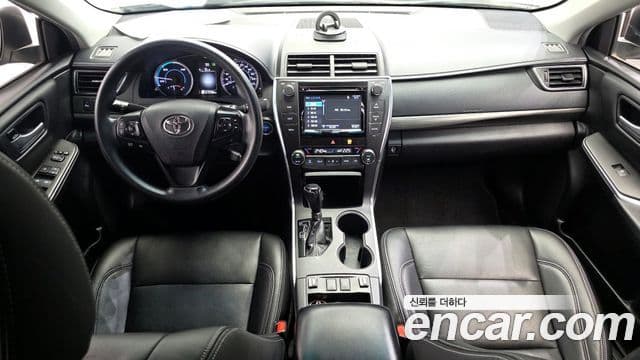 Toyota New 캠리 гибрид LE, 2017 7