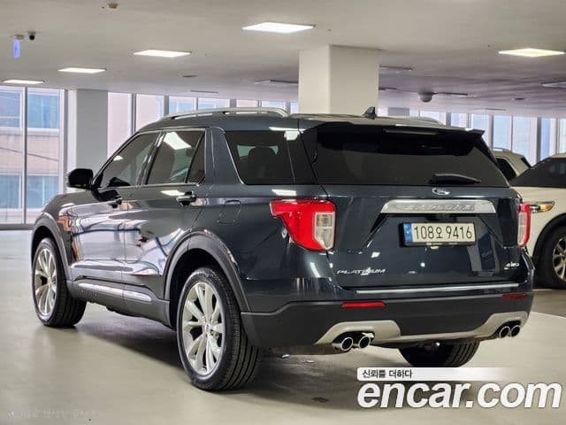 Ford Explorer 6세대 3.0 Platinum 4WD, 2022 2