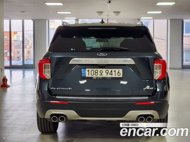 Ford Explorer 6세대 3.0 Platinum 4WD, 2022 4