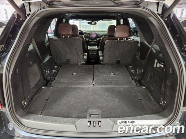 Ford Explorer 6세대 3.0 Platinum 4WD, 2022 19