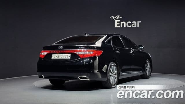 Hyundai Grandeur HG гибрид Premium Collection, 2017 2