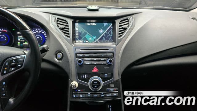 Hyundai Grandeur HG гибрид Premium Collection, 2017 17