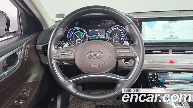 Hyundai The / новый New Grandeur IG гибрид Exclusive, 2020 14