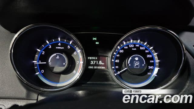 Hyundai Sonata The / новый 브릴리언트 Premium, 2013 8