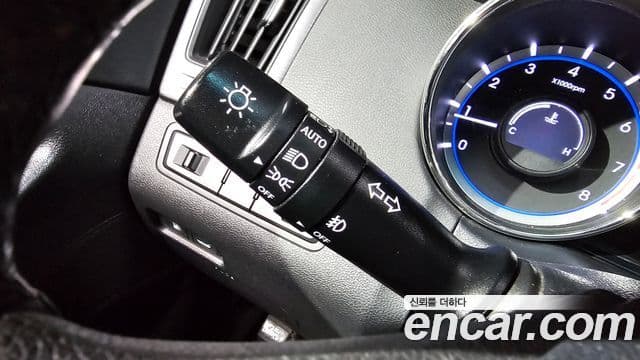 Hyundai Sonata The / новый 브릴리언트 Premium, 2013 19