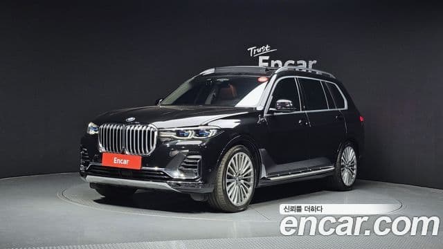 BMW X7 (G07) xDrive 40d Design Pure Excellence 6인승, 2022 1
