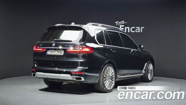 BMW X7 (G07) xDrive 40d Design Pure Excellence 6인승, 2022 2