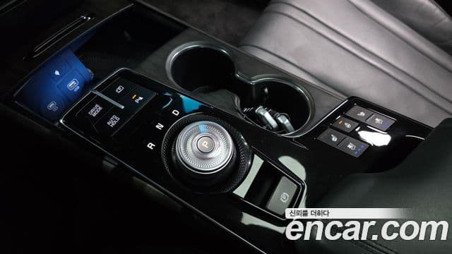 Kia K8 гибрид Noblesse, 2023 9