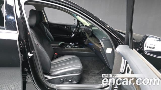 Kia K8 гибрид Noblesse, 2023 11