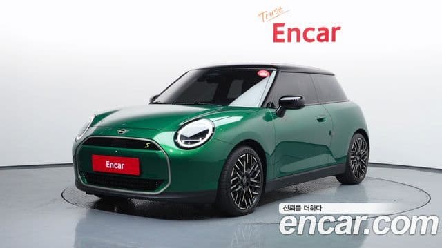 Mini Cooper Электрический (Electric) 4세대 SE favored, 2024 1