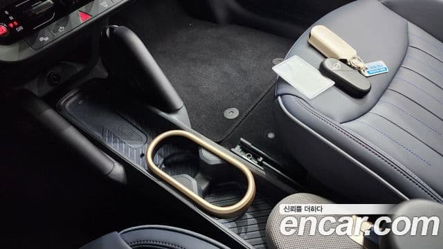 Mini Cooper Электрический (Electric) 4세대 SE favored, 2024 9