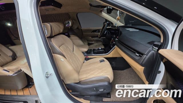 Kia Carnival 4세대 бензин 9인승 High Limousine(компания по спецнадстройкам), 2021 10