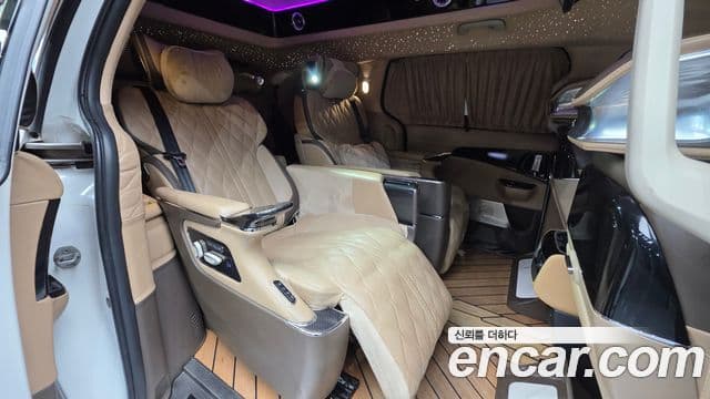 Kia Carnival 4세대 бензин 9인승 High Limousine(компания по спецнадстройкам), 2021 19